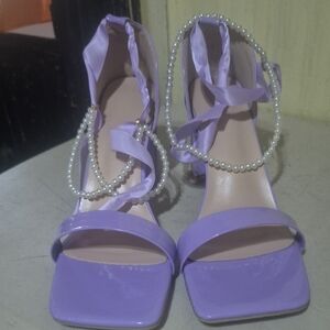 Elegant Lavender Women's Heels with Pearl Details